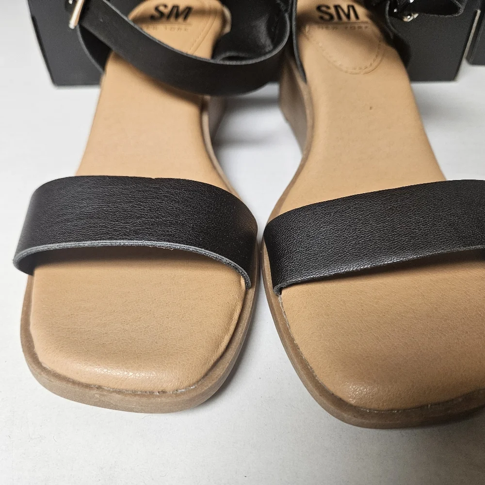 SM Size 8 Black Wedge Sandals‎